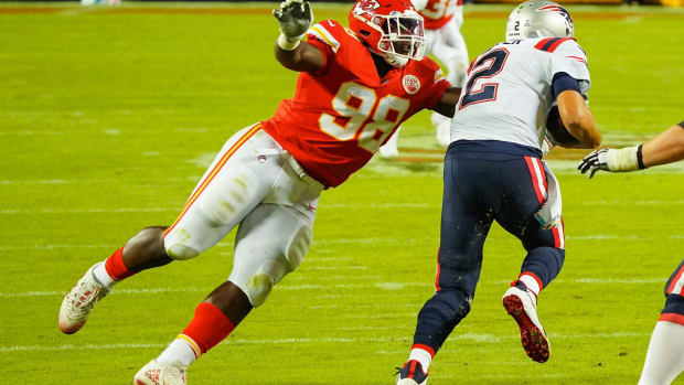 Oct 5, 2020; Kansas City, Missouri, USA; Kansas City Chiefs defensive end Tershawn Wharton (98) tackles New England Patriots quarterback Brian Hoyer (2) at Arrowhead Stadium. Mandatory Credit: Jay Biggerstaff-USA TODAY Sports